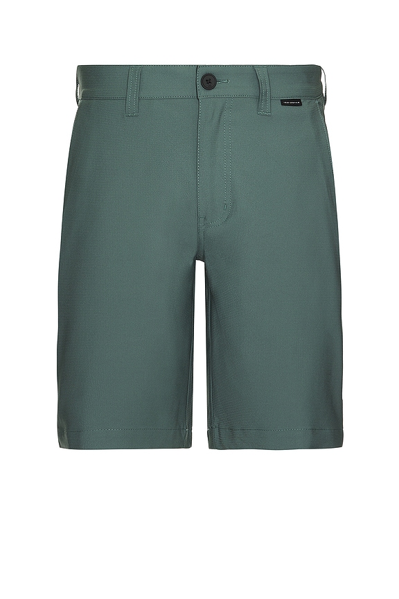 Картинка Шорты TravisMathew Wandelust Balsam Green от магазина Гольф Маркет - магазин товаров для гольфа